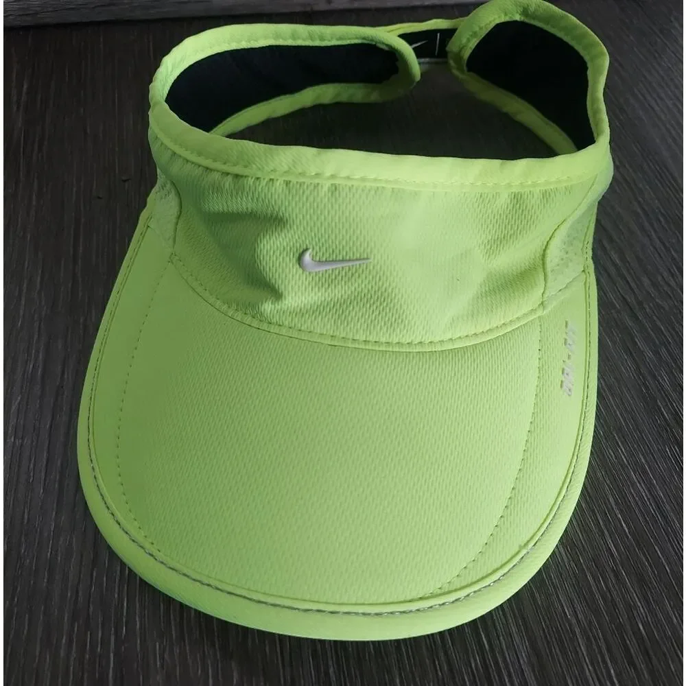 Nike Day Break Golf Sun Visor Cap Green One Size Adjustable Strap Blank